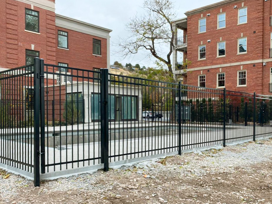 Commercial Aluminum Fence Company In Magic Valley