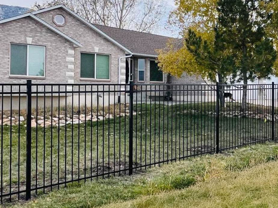 Nampa ID Aluminum Fences